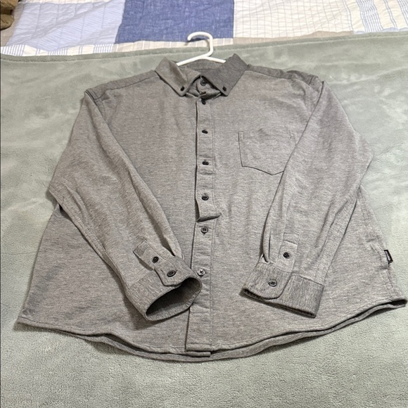 Kenneth Cole Gray Casual Button Down Shirt: EXCELLENT CONDITION - Picture 1 of 5